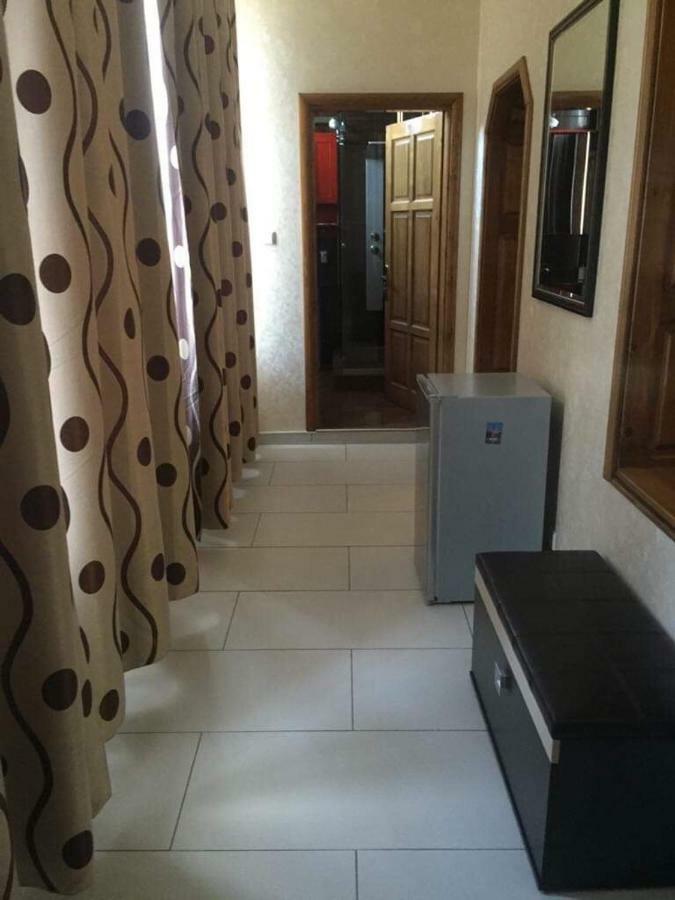 Hotel Casa Onyx Târgu Jiu Zewnętrze zdjęcie