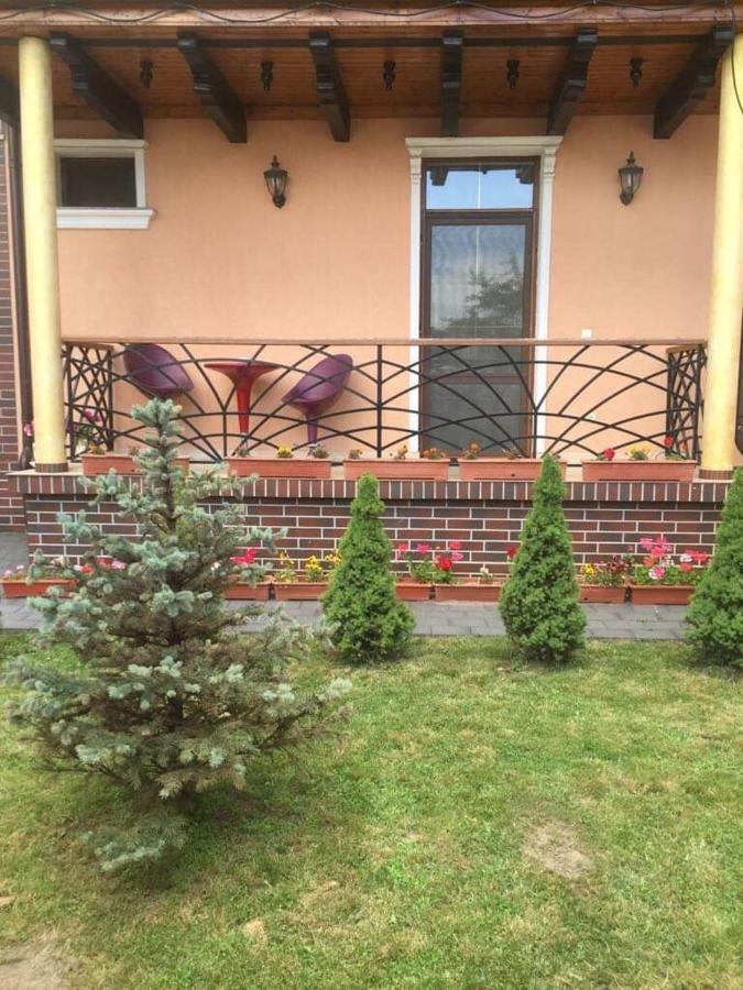 Hotel Casa Onyx Târgu Jiu Zewnętrze zdjęcie