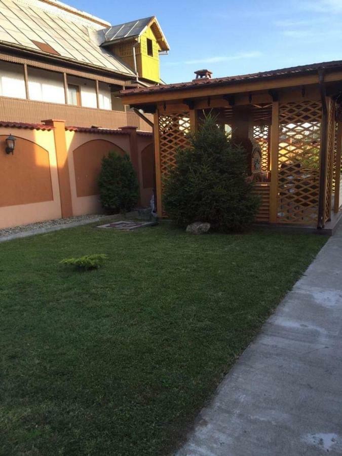 Hotel Casa Onyx Târgu Jiu Zewnętrze zdjęcie