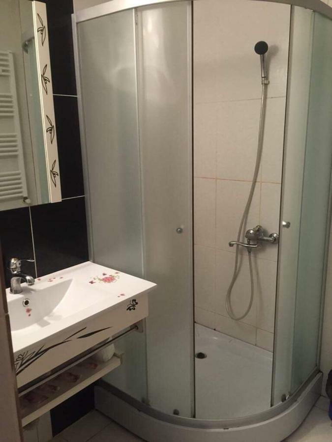 Hotel Casa Onyx Târgu Jiu Zewnętrze zdjęcie